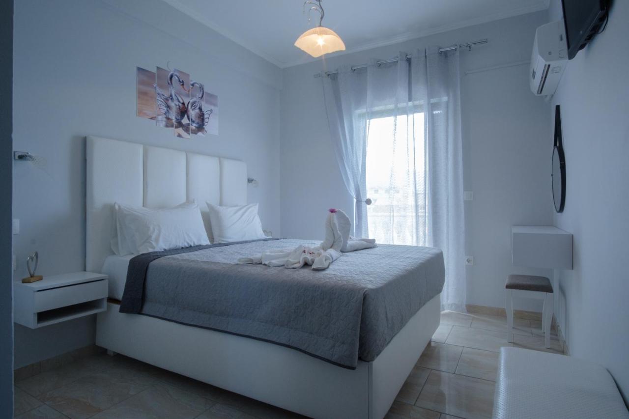 Akis & With Pool By Hotelius Apartment Agios Georgios Pagon