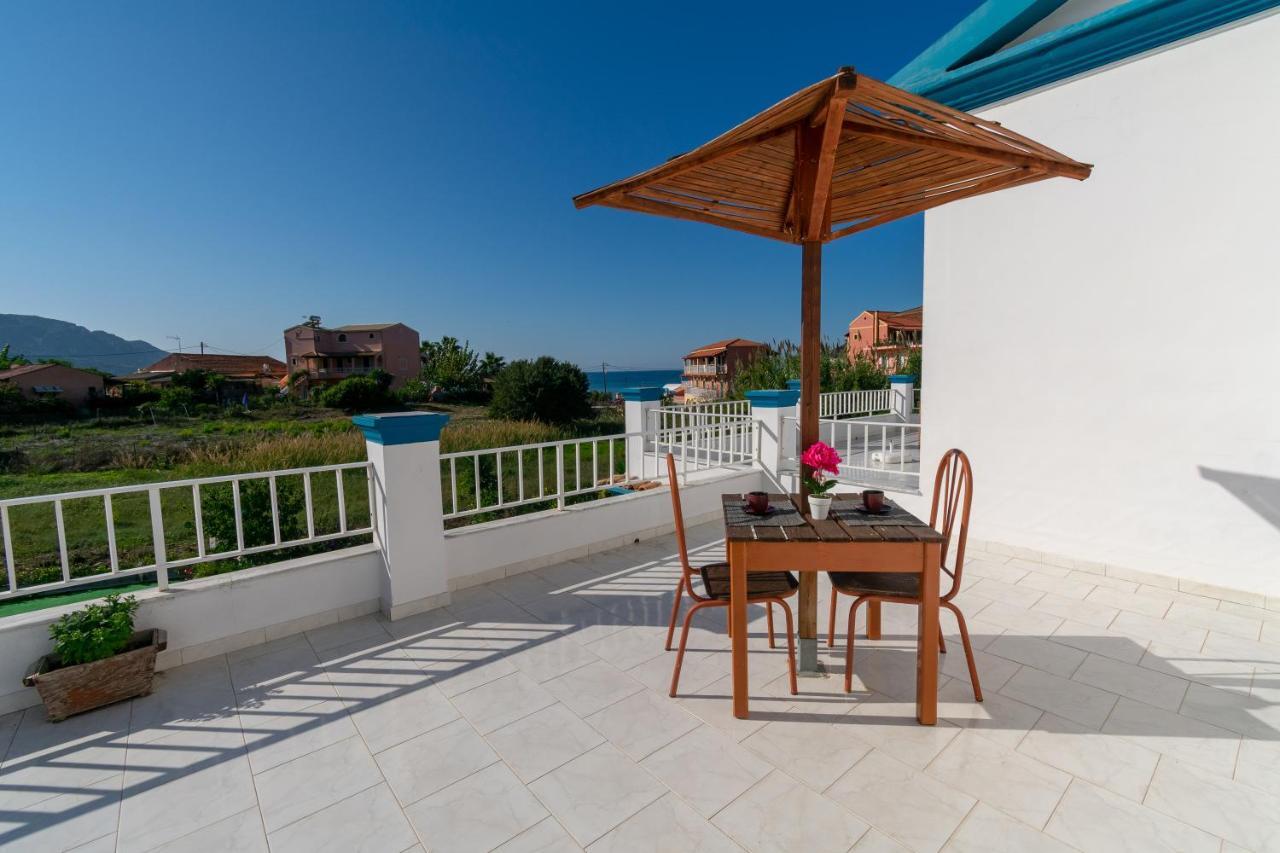 Apartment Akis & With Pool By Hotelius Agios Georgios Pagon